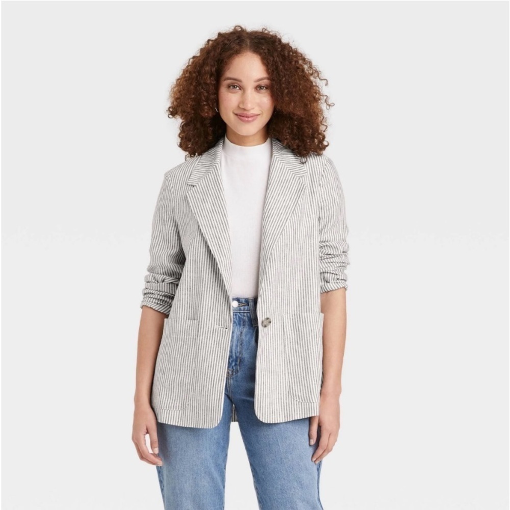 A new day navy & white stripped blazer nwt
